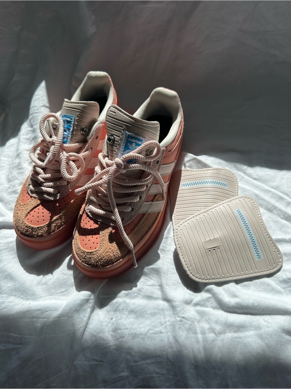 Women’s Low-Top Pink & Cream Fashion Sneakers